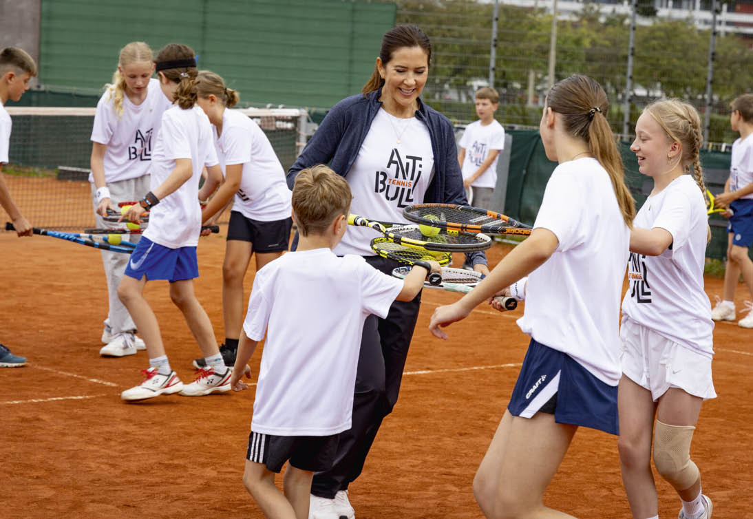 HKH Kronprinsesse Mary deltager antibulli-arrangement i Gladsaxe Tennisklb.