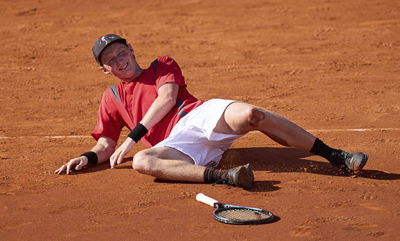 MARBELLA, SPAIN - SEPTEMBER 13: Elmer Moeller of Denmark celebrates his victory over Jaume Munar of Spain during the 2025 Davis Cup Qualifier second round match between Spain and Denmark at Club de Tenis Puente Romano on September 13, 2025 in Marbella, Spain. (Photo by Angel Martinez/Getty Images for ITF)